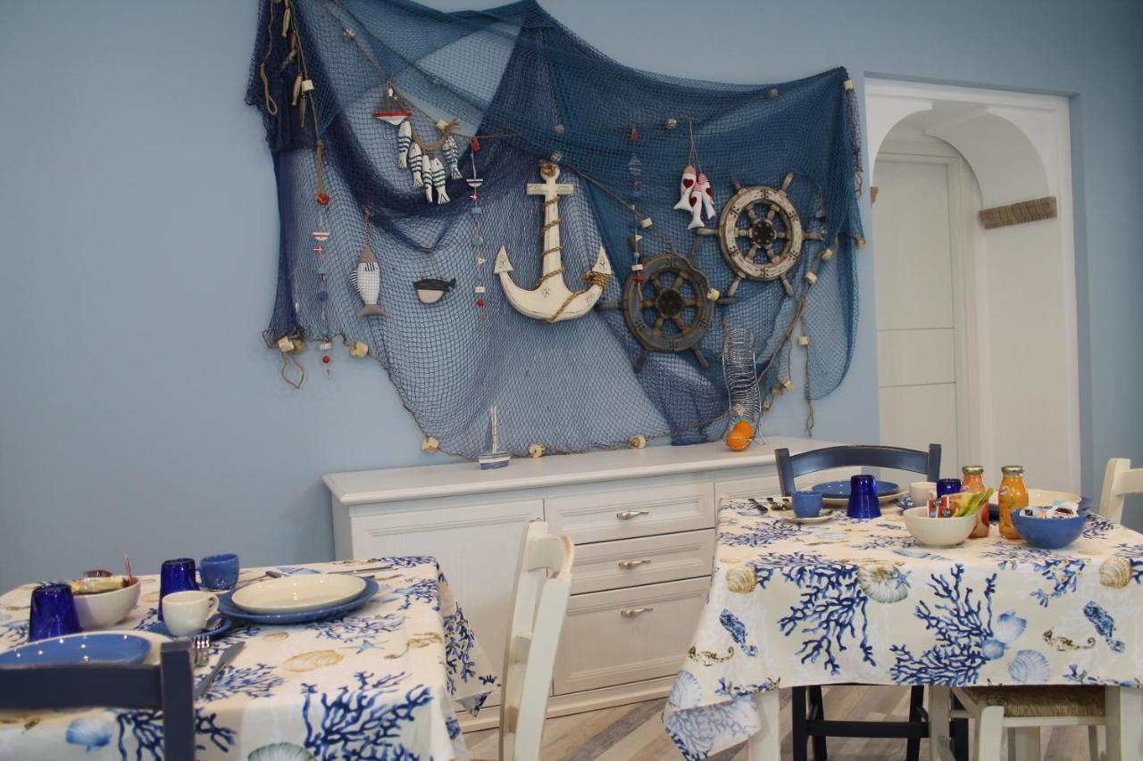 B&B Marina Blu Giardini-Naxos Buitenkant foto