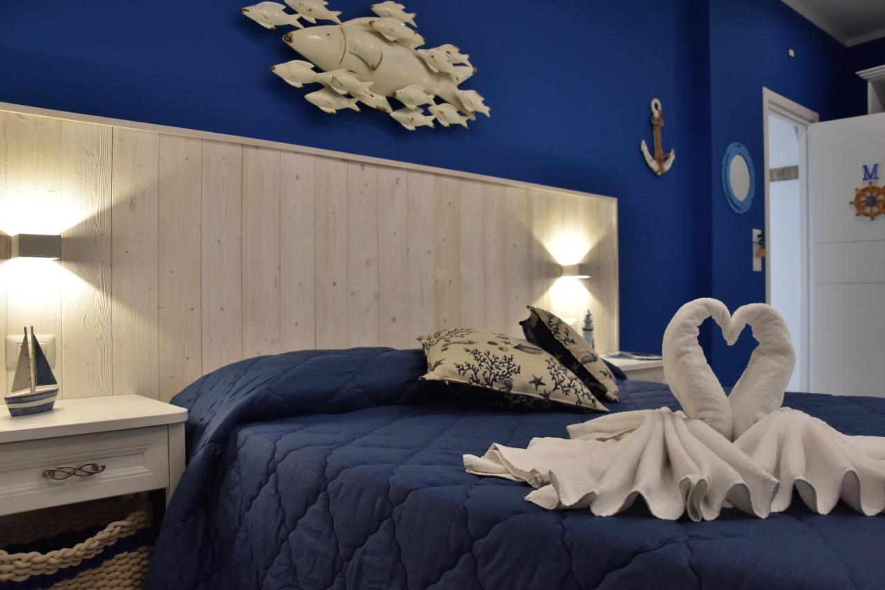 B&B Marina Blu Giardini-Naxos Buitenkant foto