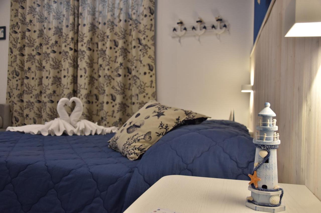 B&B Marina Blu Giardini-Naxos Buitenkant foto